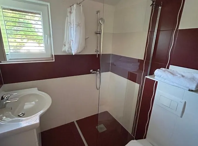 Bed & Breakfast Laco De Pelagius