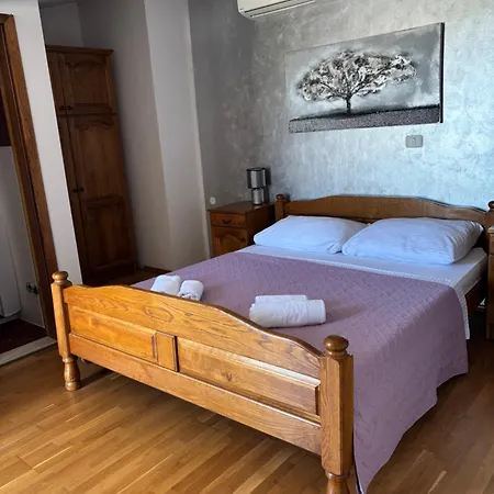 Laco Oda ve Kahvaltı Novigrad Istria