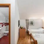 Bed and Breakfast Laco Rooms