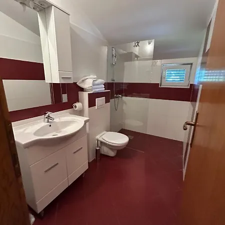 Bed & Breakfast Laco De Pelagius