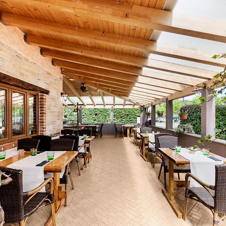 Laco Rooms 3* Novigrad Istria