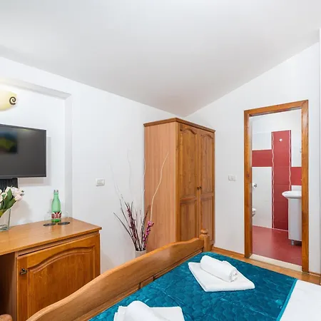 Laco De Pelagius Bed & Breakfast