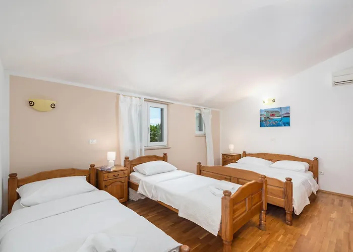 住宿加早餐酒店 Laco Rooms Novigrad Istria