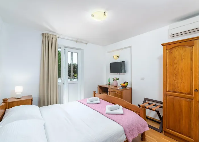 krevet i doručak Laco De Pelagius