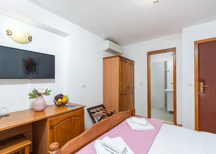 krevet i doručak Laco De Pelagius