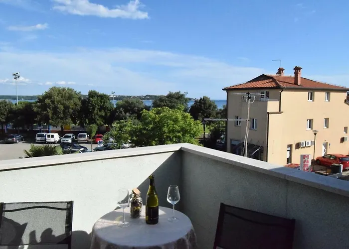 住宿加早餐酒店 Laco Rooms Novigrad Istria