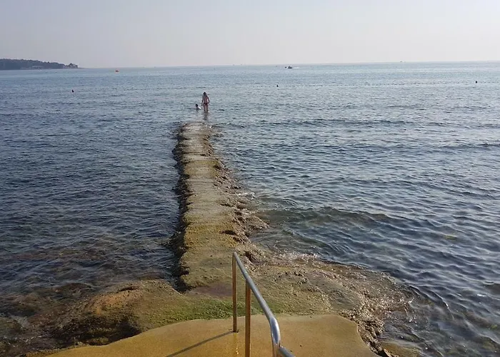 Laco De Pelagius krevet i doručak Novigrad (Istria)